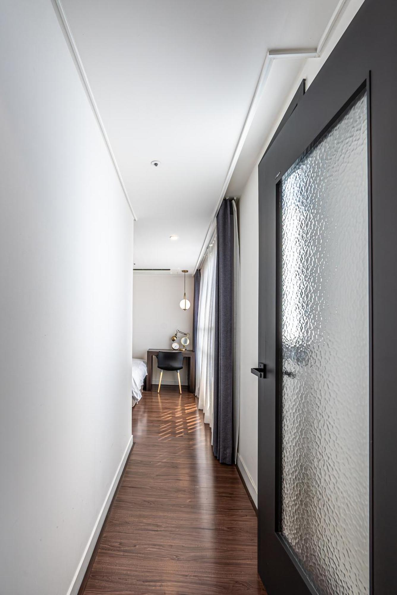 Hotel The Grang Jungmun Согвипхо Экстерьер фото